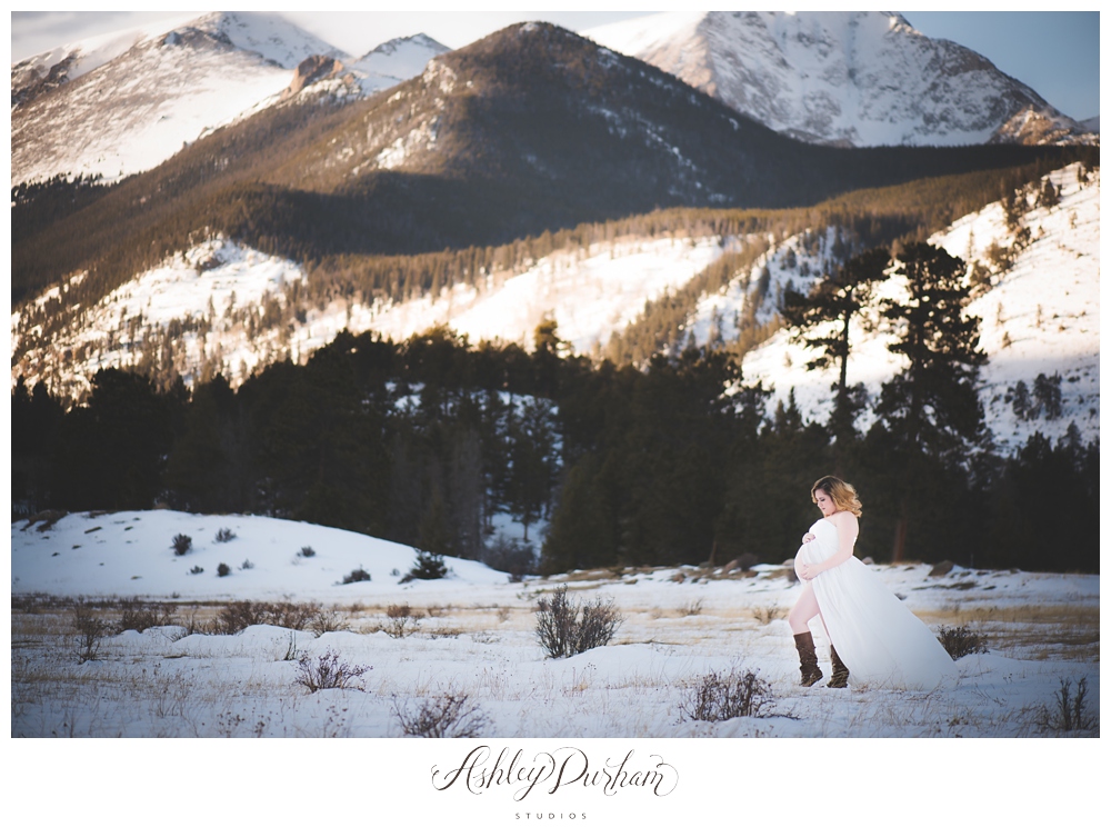 Estes Park Photographer, Snowy Maternity Session, Sew Trendy Accessories, Winter Maternity Session