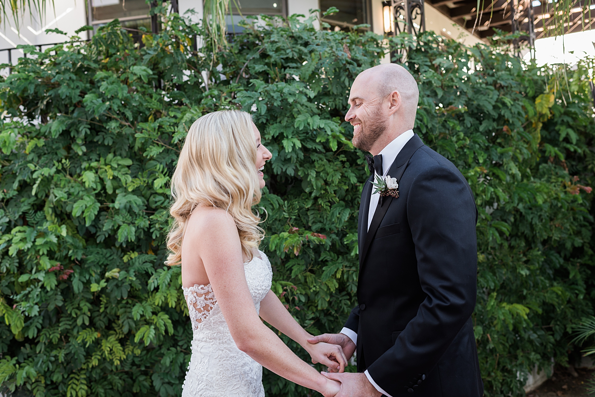 bride and groom seeing each other for the first time