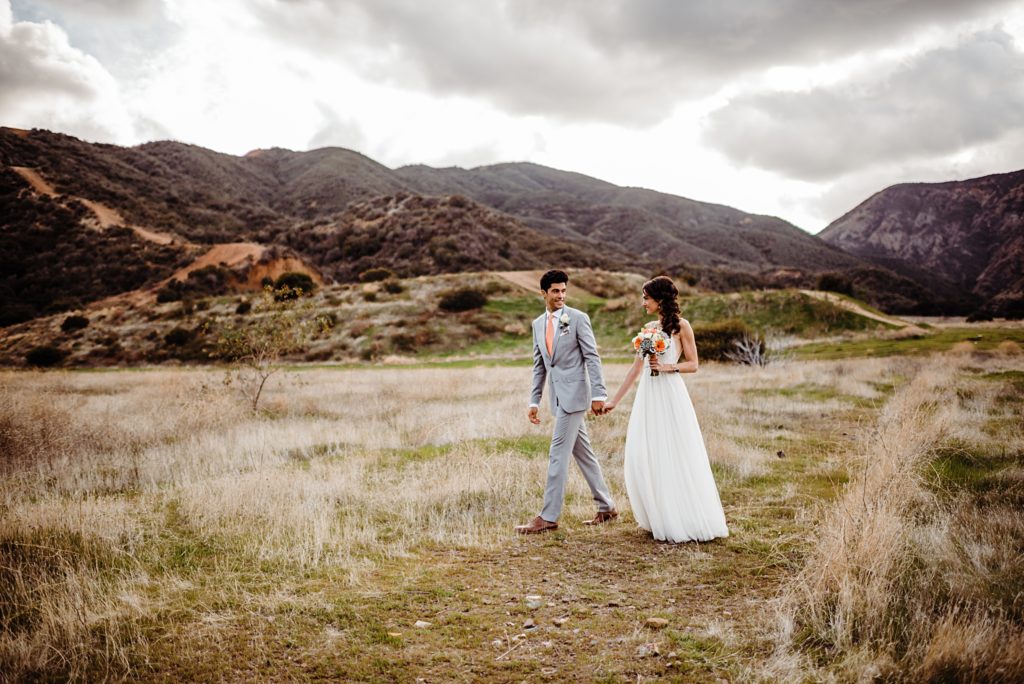 skyline drive trail wedding photos in corona