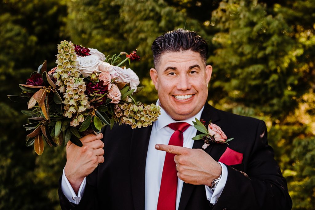 wedding party photos at thomas george estates