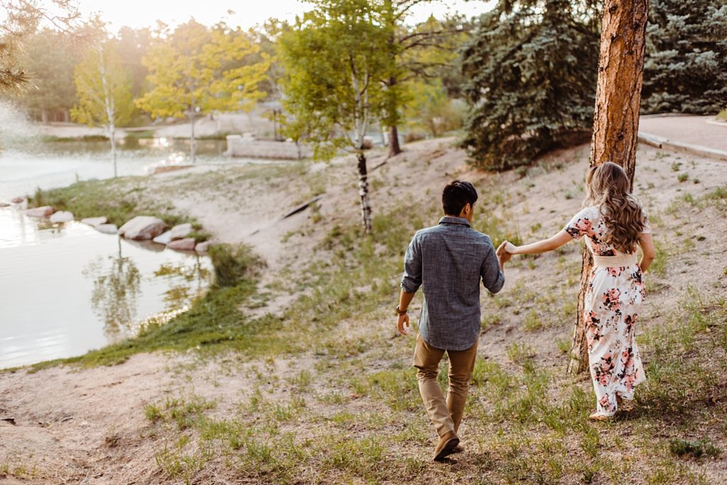 engagement photos at fox run park in colorado springs