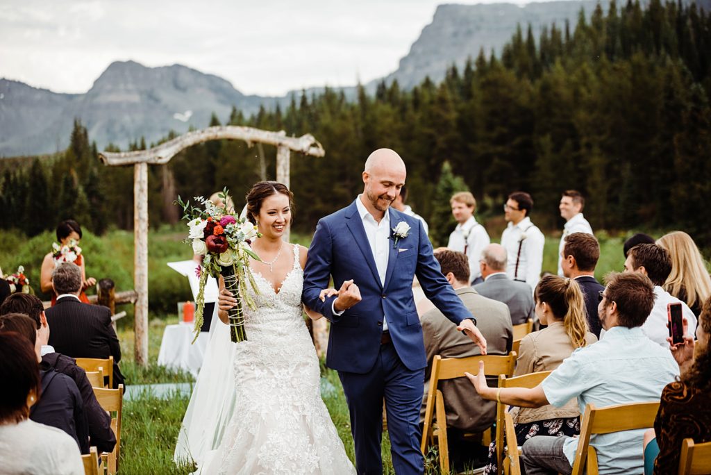 trappers lake lodge wedding
