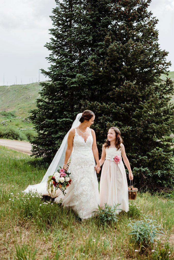 trappers lake lodge wedding