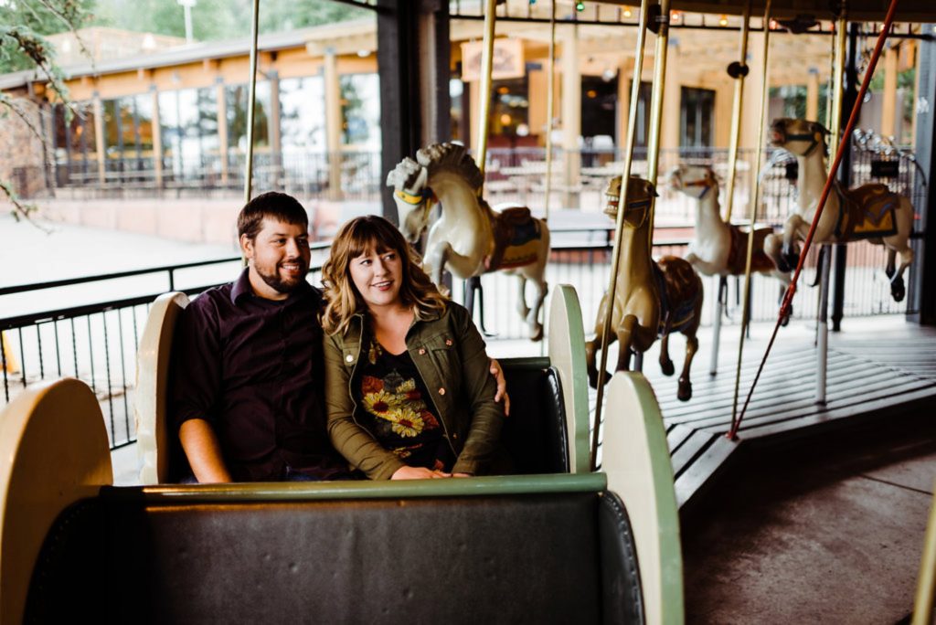 Engagement Session at the Cheyenne Mountain Zoo