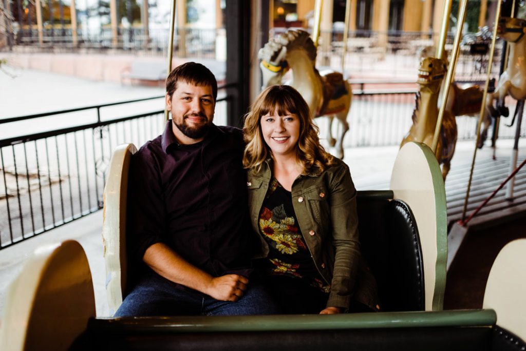 Engagement Session at the Cheyenne Mountain Zoo