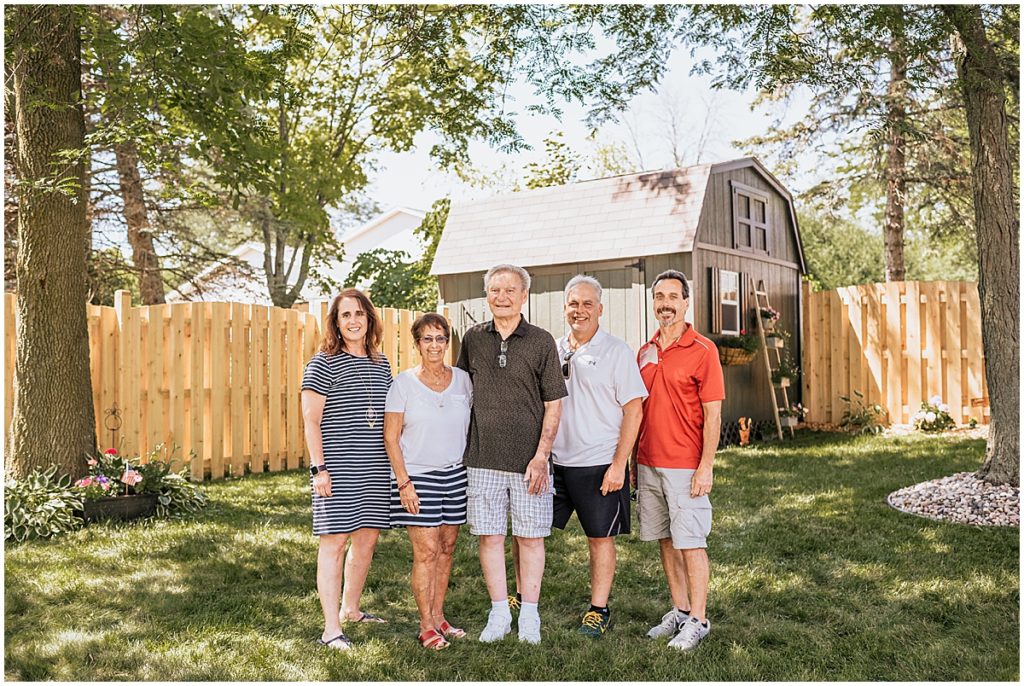 Backyard family photography session in Racine Wisconsin