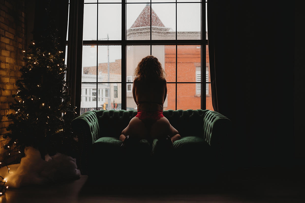 booty poses for boudoir on a sofa