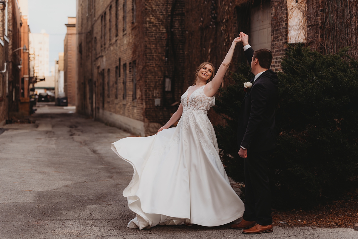 downtown kenosha wedding photos the durham photography kenosha wedding photography