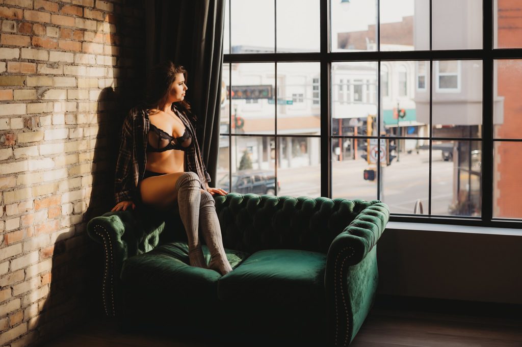 wisconsin bridal boudoir photography session