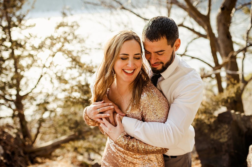 engagement session at devils lake
