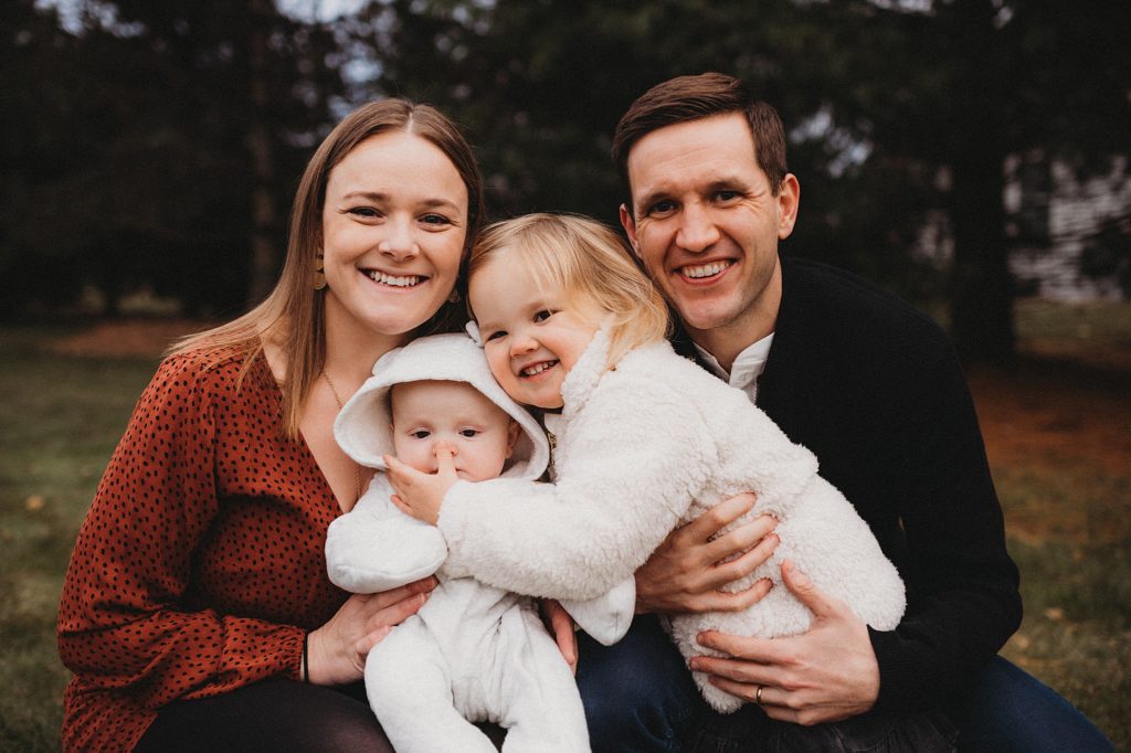 semi warm winter family session