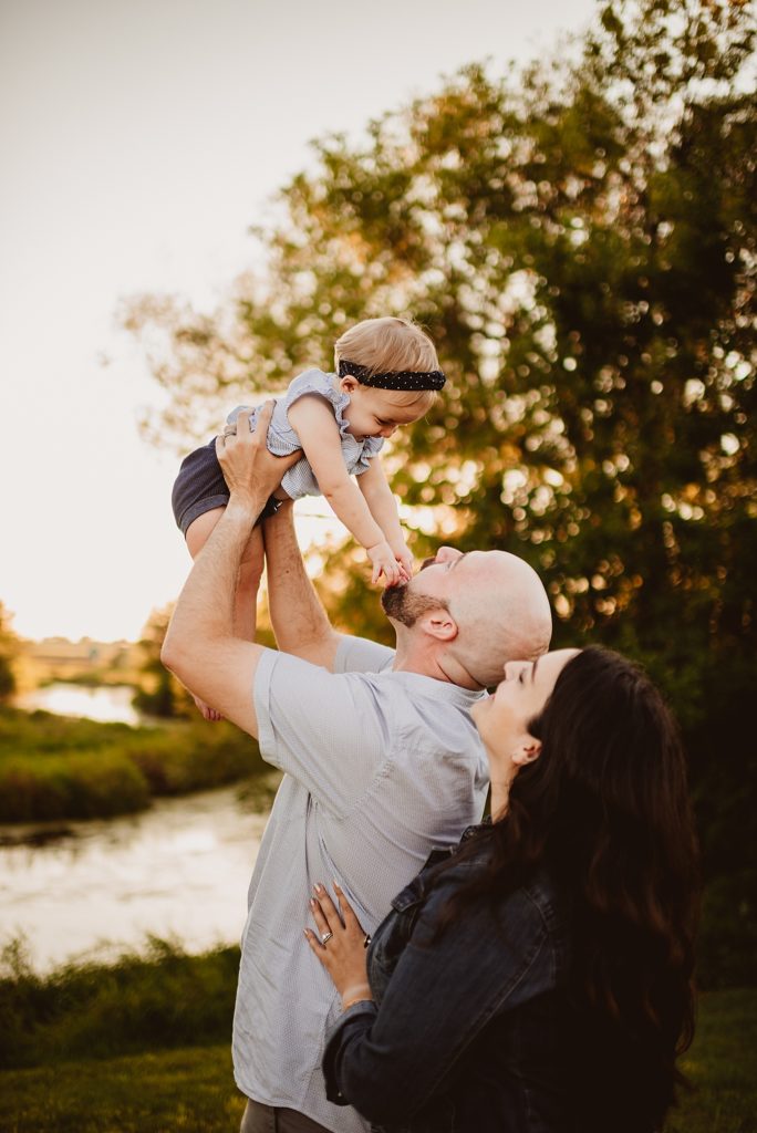 extended family photography in delavan wisconsin