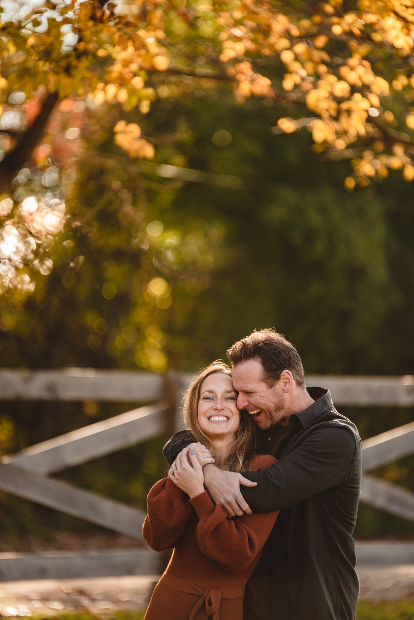 fall couples photos in illinois