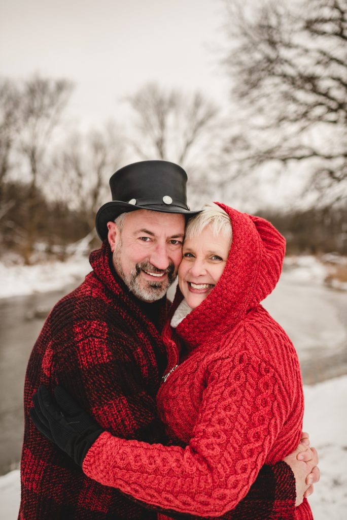 christmas inspired outfits for couples session