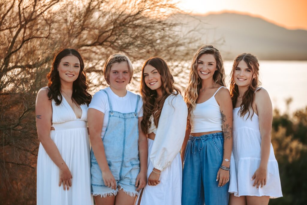 adult daughters together for extended family photography session in lake havasu