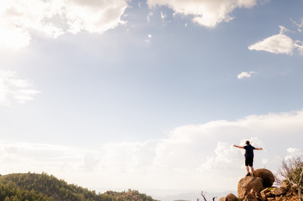 Lake Havasu Senior Session at Hualapai Mountain Park