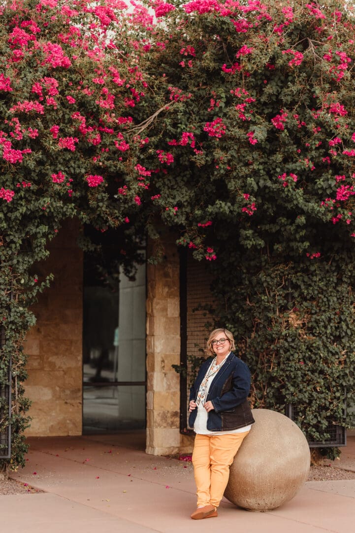 real estate agent headshot photography session in surprise arizona