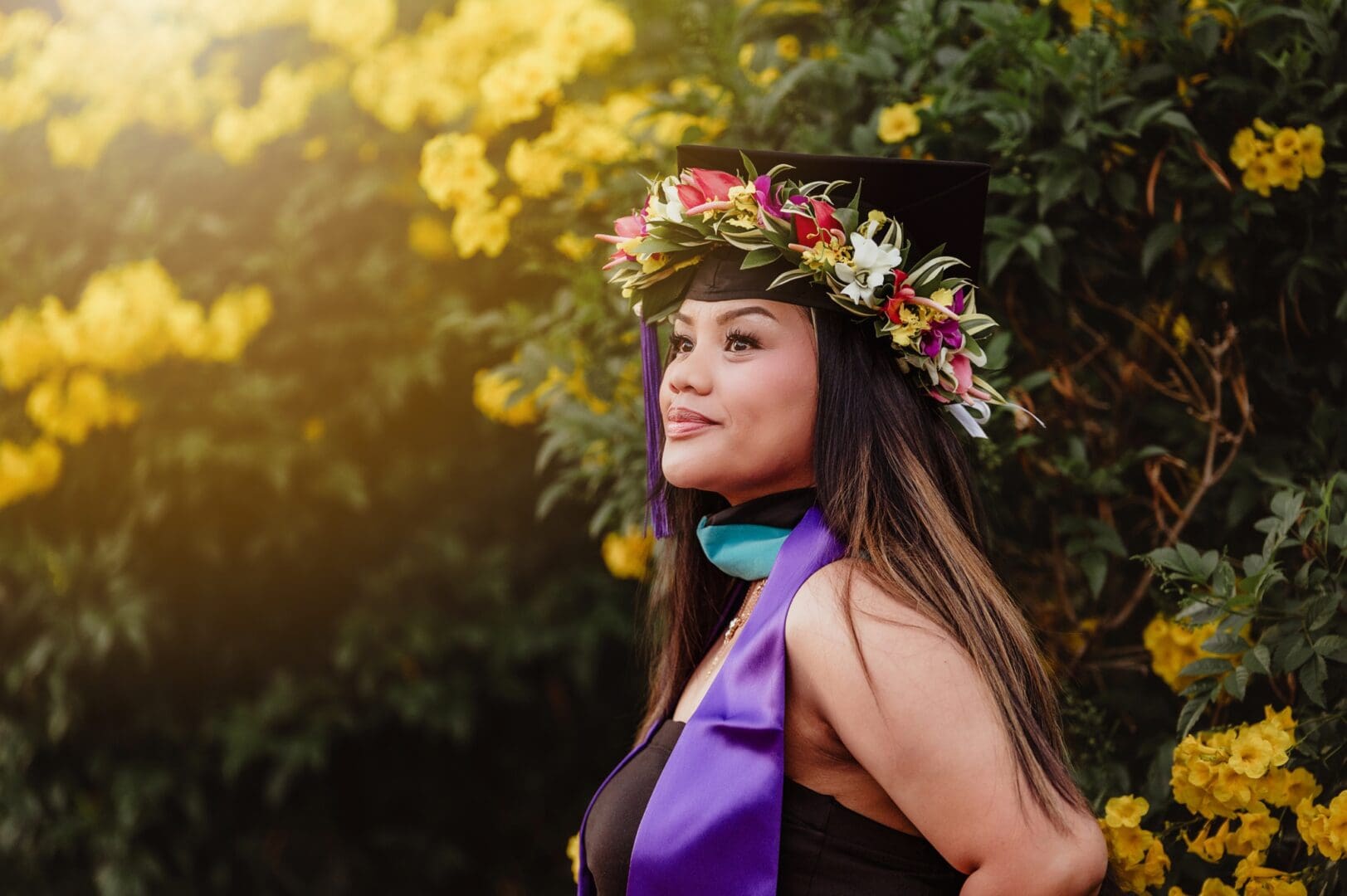 Hawaiian inspired graduation photos with haku lei or lei po'o
