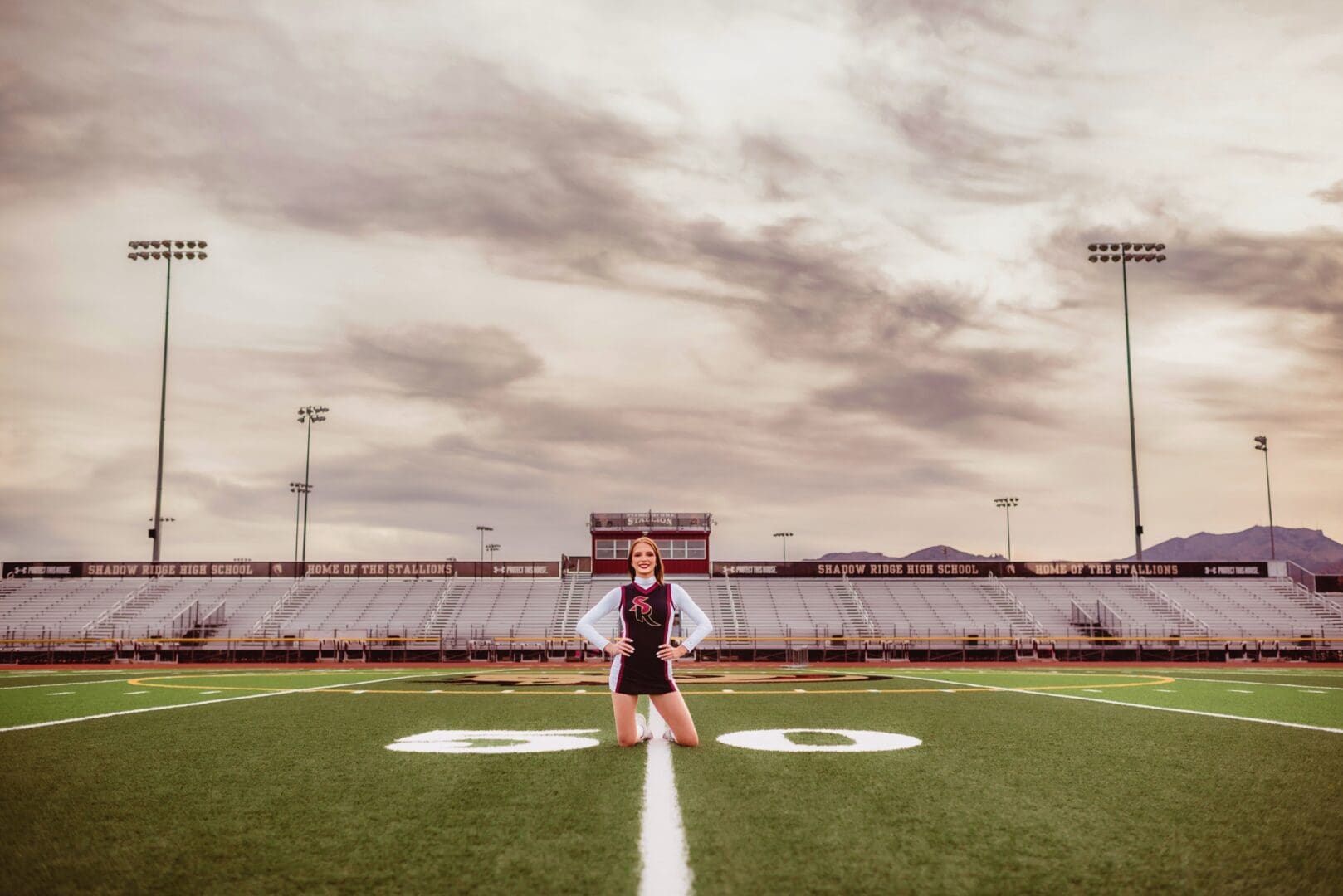 cheerleader senior photo inspo