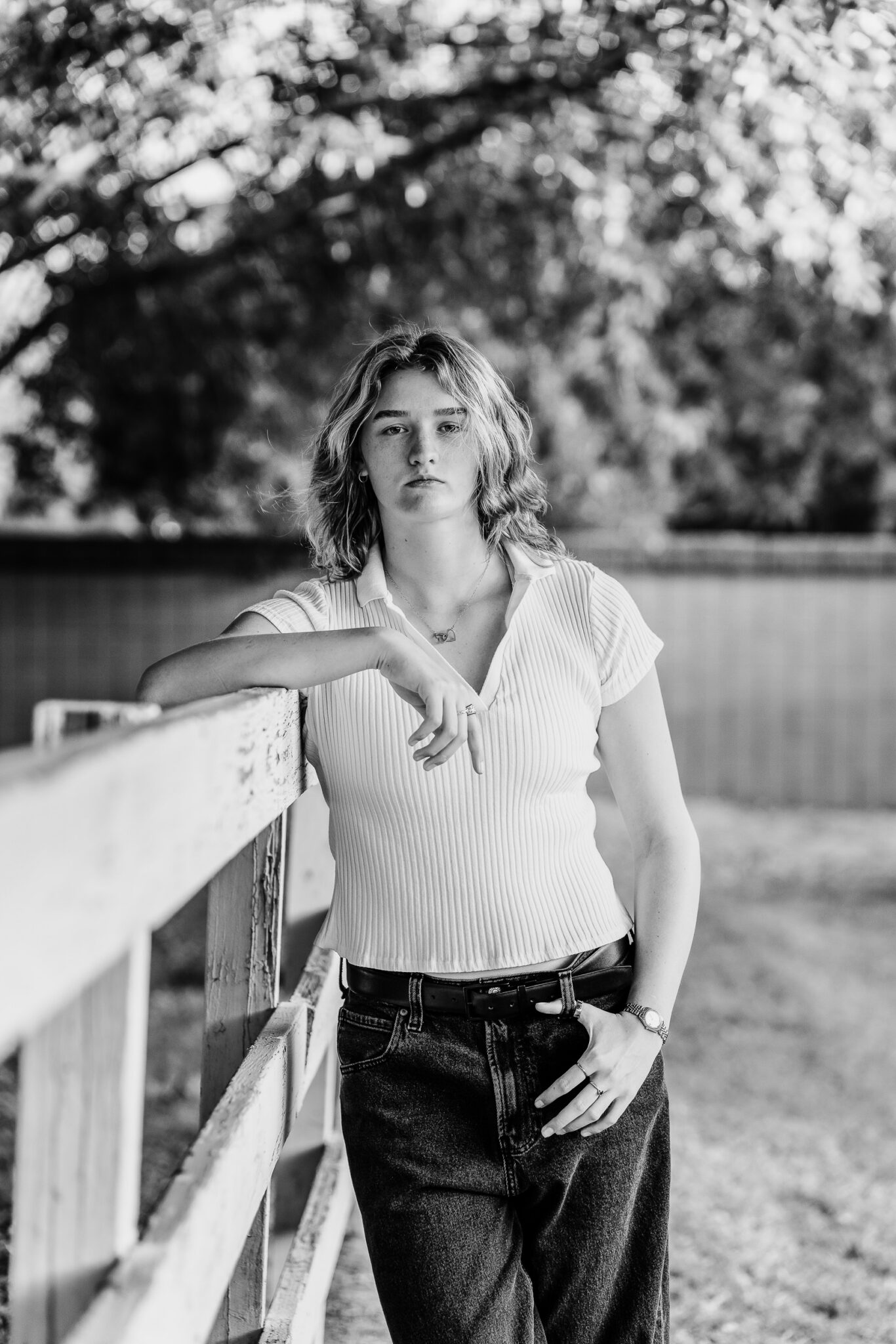 Outdoor senior portrait at Manistee Ranch in Glendale, AZ.